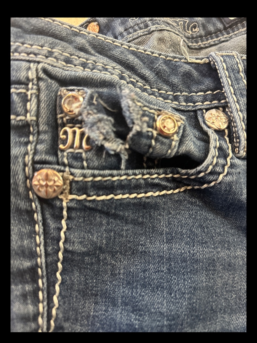 Miss Me Girls Snowflake Bootcut Jeans Thick Stitch JK7644B Rhinestone Size 10 - Picture 6 of 6